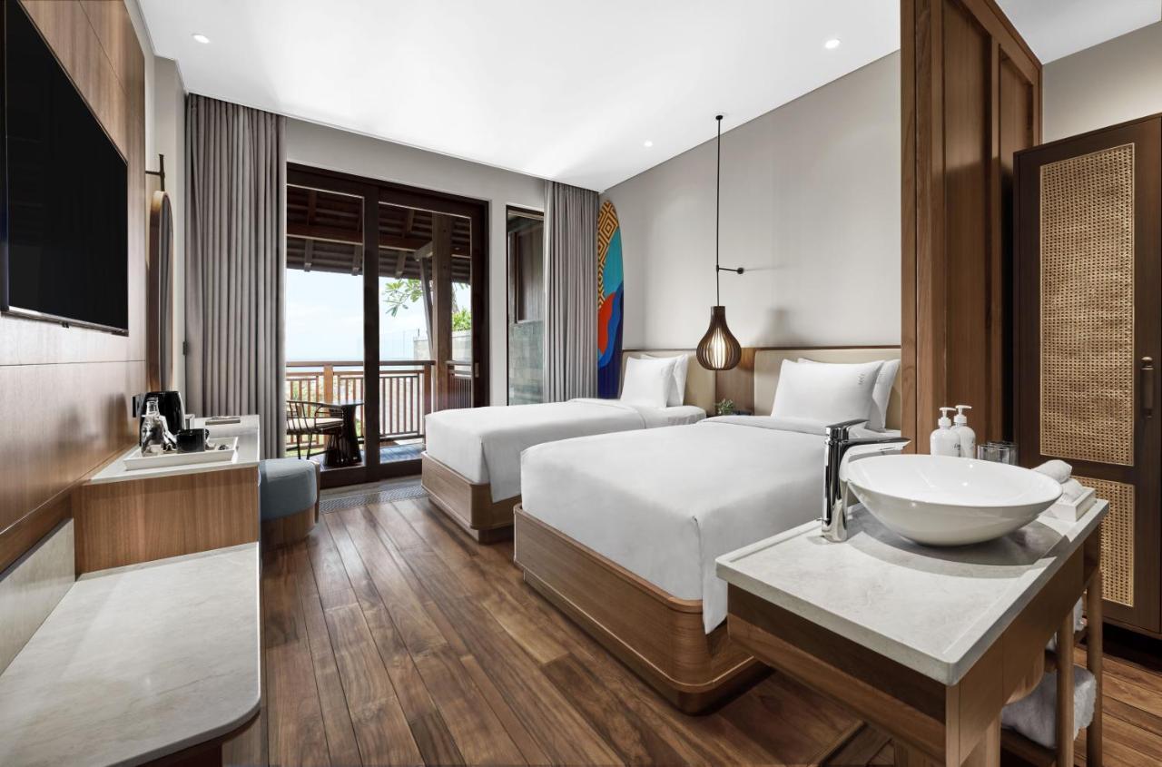 Holiday Inn Resort Bali Canggu By Ihg Bagian luar foto