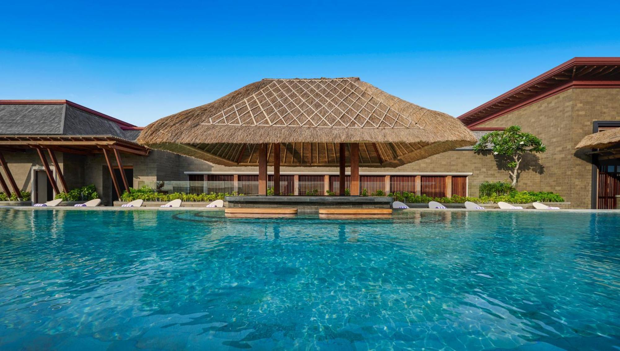 Holiday Inn Resort Bali Canggu By Ihg Bagian luar foto