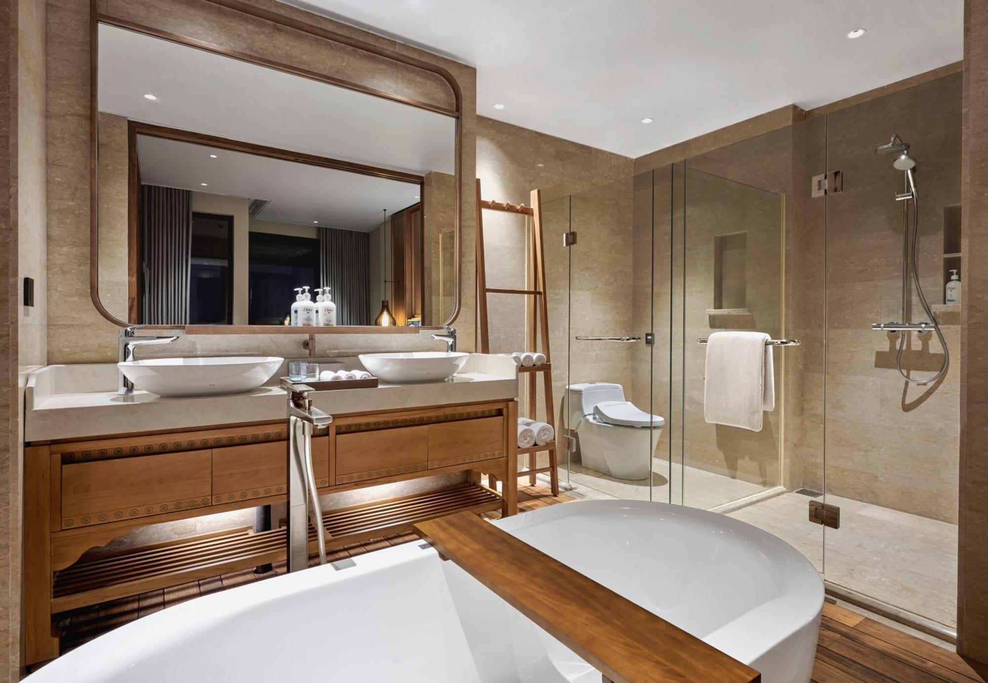 Holiday Inn Resort Bali Canggu By Ihg Bagian luar foto