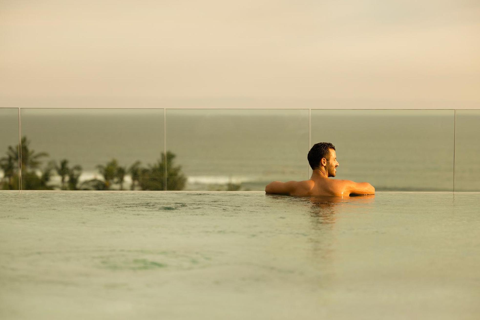 Holiday Inn Resort Bali Canggu By Ihg Bagian luar foto