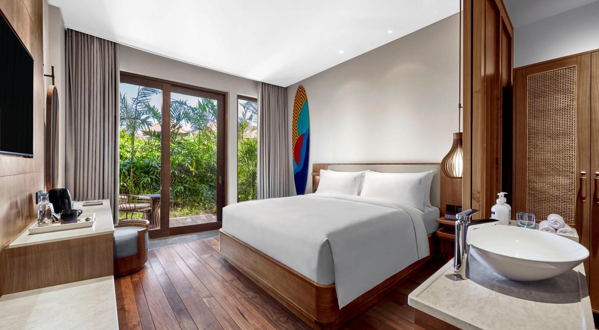 Holiday Inn Resort Bali Canggu By Ihg Bagian luar foto